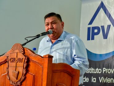 “Es un día histórico para la provincia después de un período largo sin iniciar obras públicas con fondos propios”